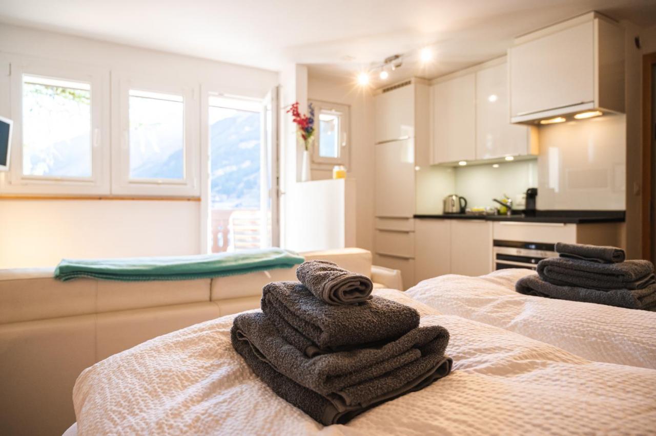 Studio Direkt Im Zentrum, Tolle Terrasse, Aussicht Zermatt Esterno foto